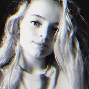 Meet your Posher, Kendra